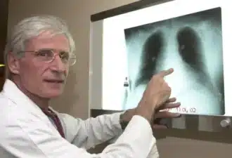 Alain Cribier pionnier de la chirurgie cardiaque